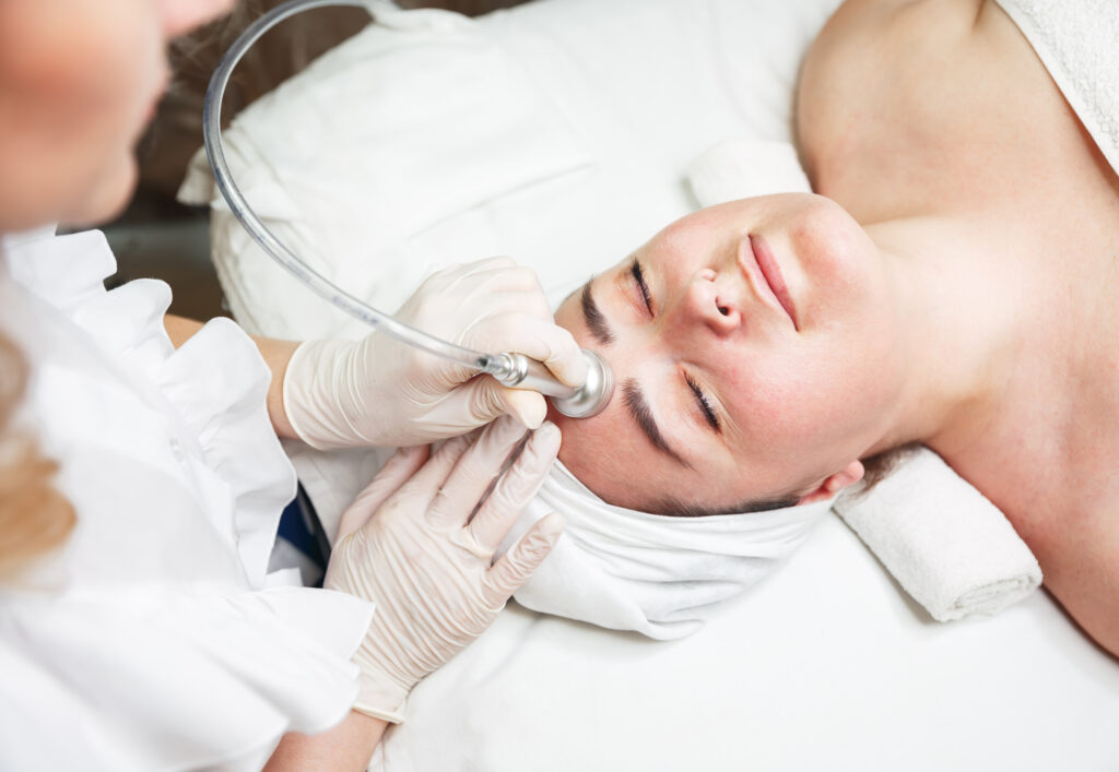 Dermaplane vs. Microdermabrasion: Which Exfoliation Is Right for You?